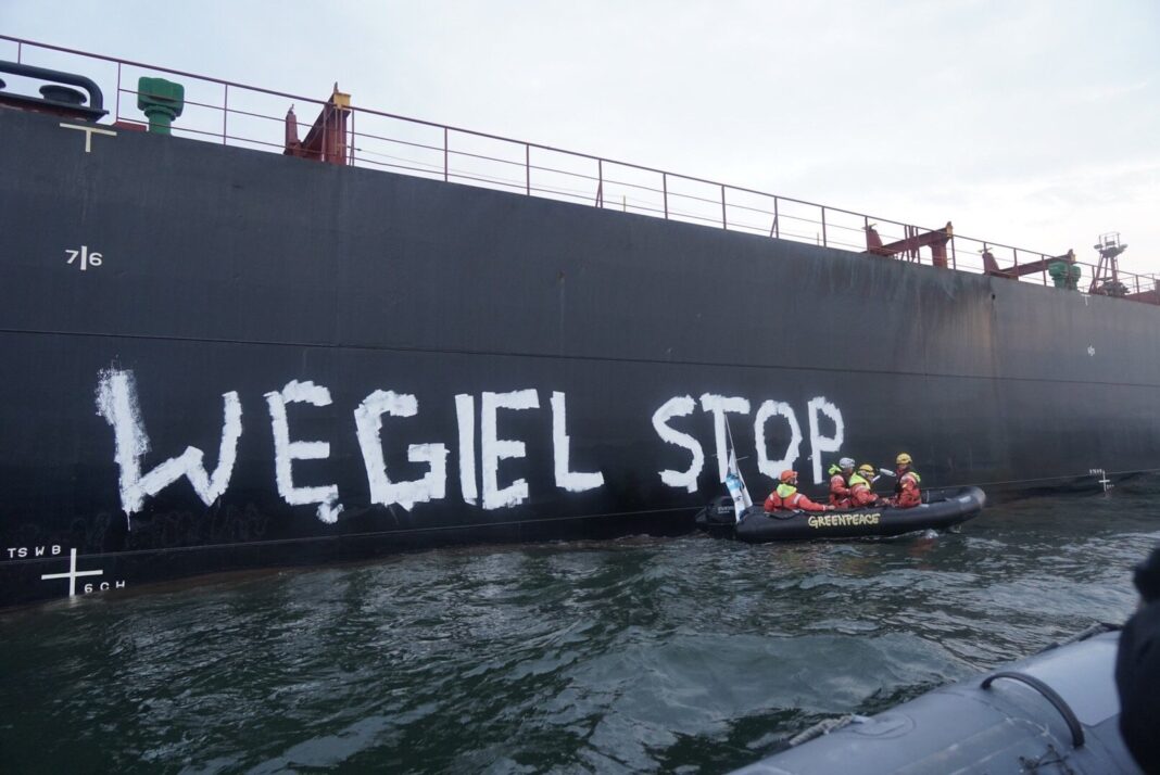 Akcja Greenpeace w Porcie Gdańsk. Fot. Greenpeace Polska